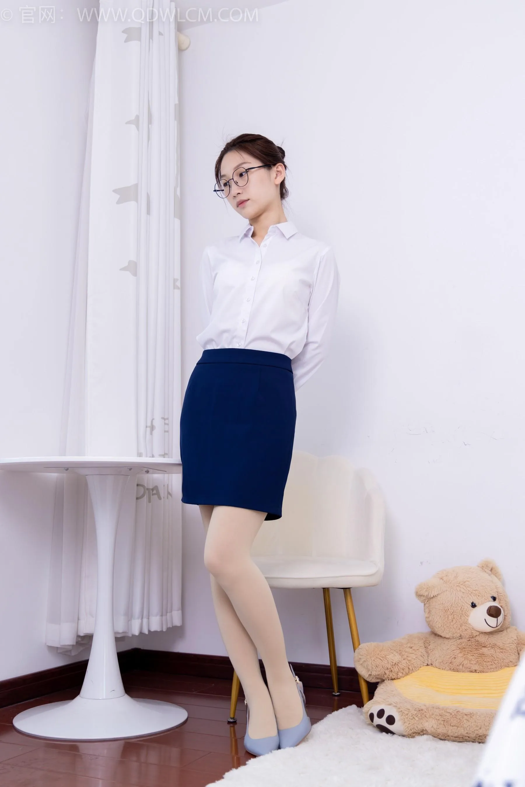 物恋传媒 NO.1584 水水-知性小秘书 [166P]插图6